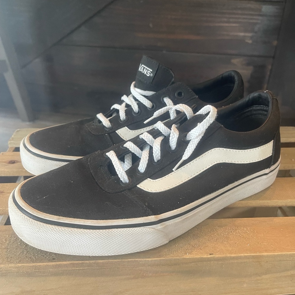 Black Vans